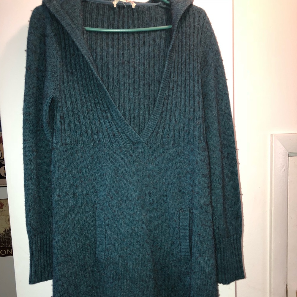 Hooded Sweater